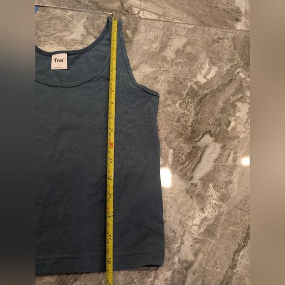 TNA Aritzia Tank Top Size S Blue Stretch Cotton Crop Muscle Tee Minimalist Basic - Picture 8 of 8